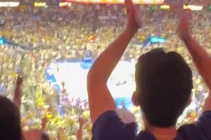 这可是魔术主场啊？！肯纳德绝杀 湖人球迷开心坏了